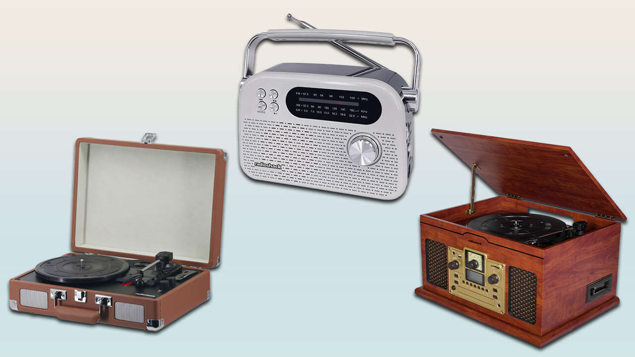 You are currently viewing RadioShack Revived From The Dead, Releases Retro Audio Gear