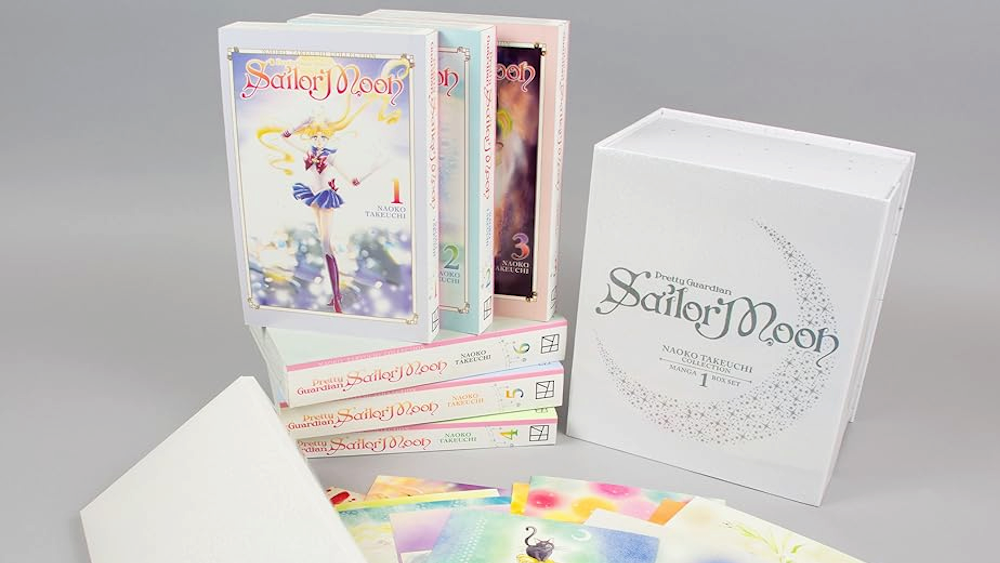 You are currently viewing Sailor Moon Premium Manga Box Set Is On Sale For A Great Price At Amazon