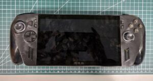 Read more about the article Here are some leaked images of an Xbox-branded handheld and the Asus ROG Ally 2