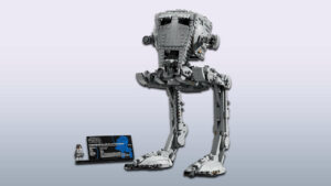 Read more about the article New Lego Star Wars AT-ST Is The Most Affordable Ultimate Collector Series Model