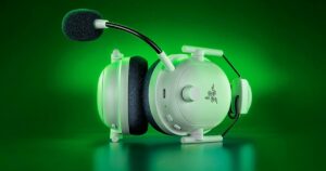 Read more about the article Amazon is giving away $30 of Amazon credit when you buy this Razer headset, and we have no idea why